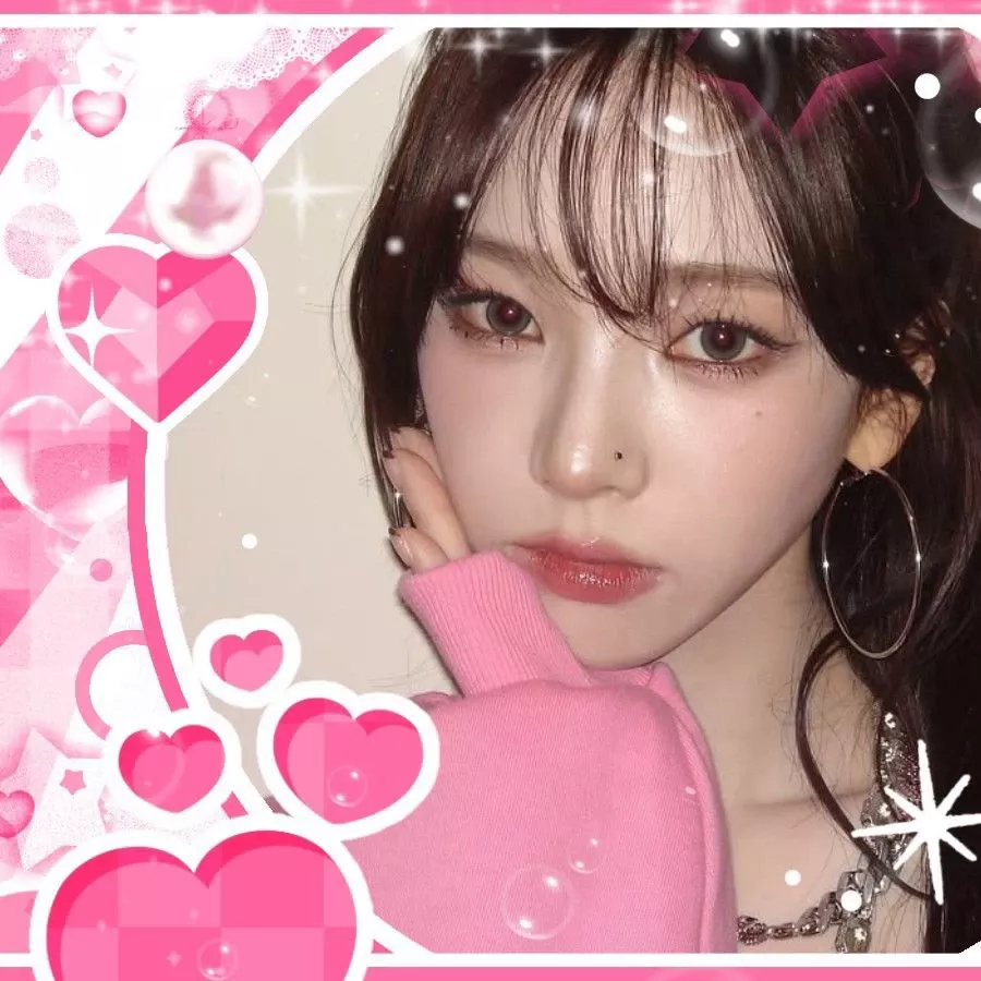 Foto terbaru Karina (aespa)