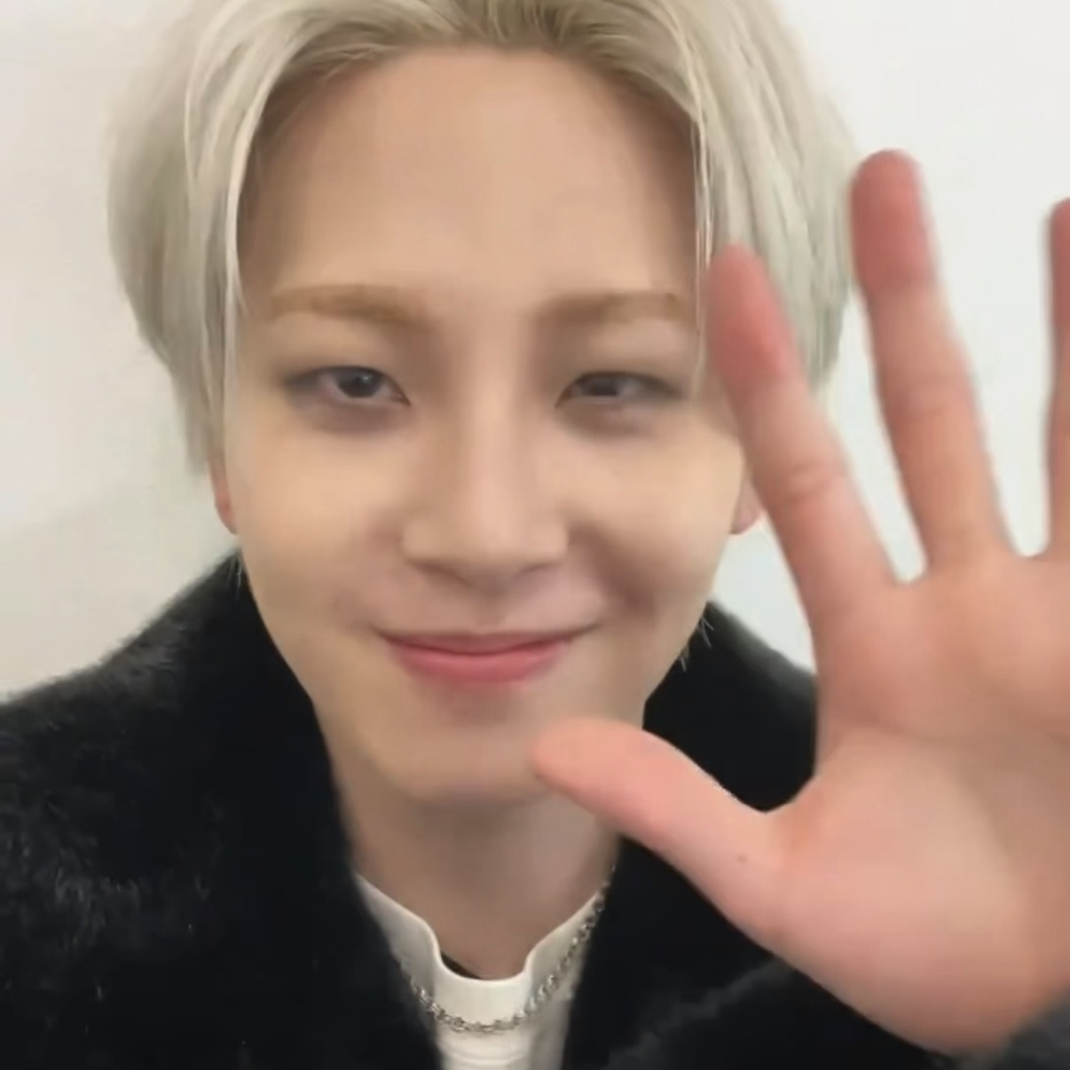 Recent activity shot of Kawashiri Ren (JO1)