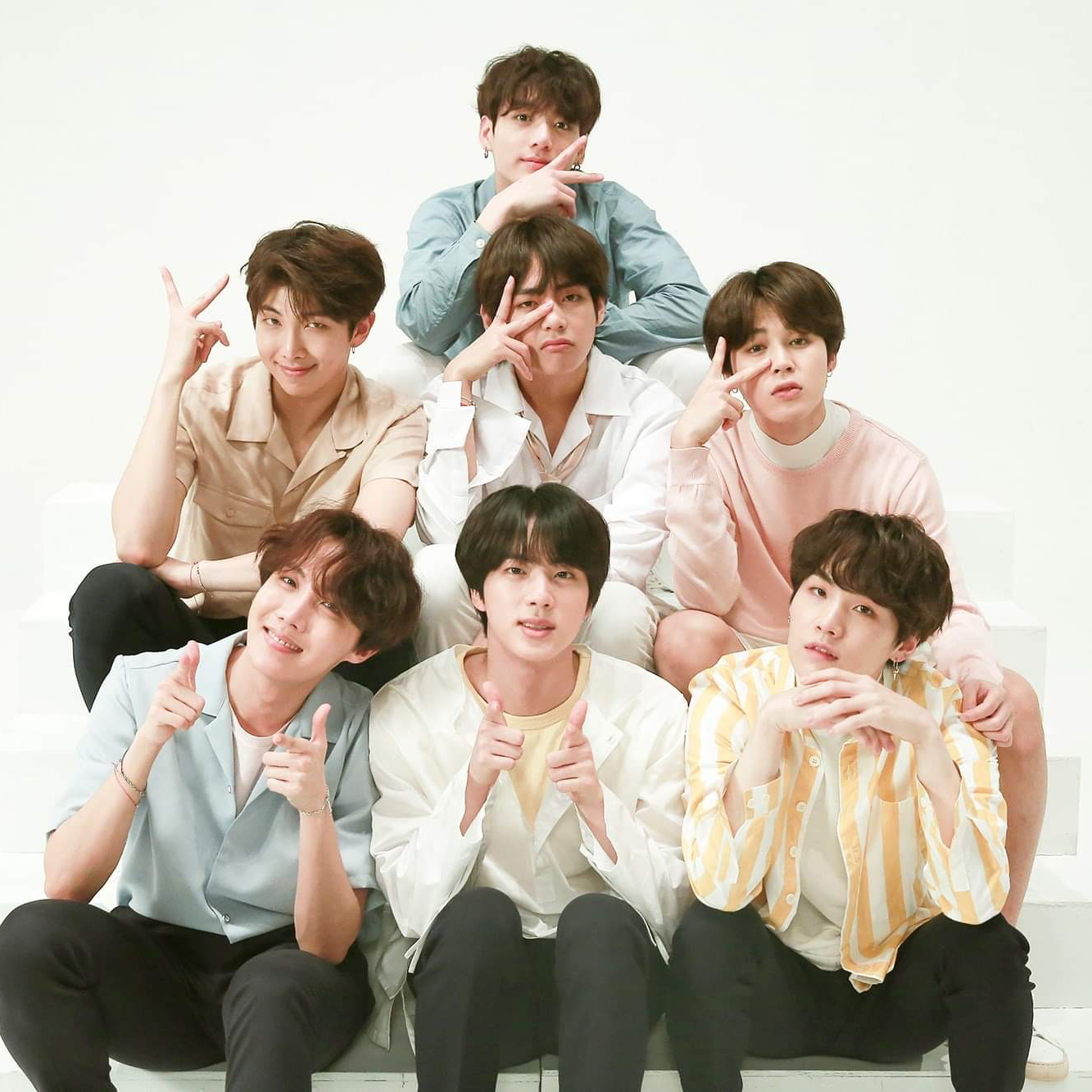 Momen yang diabadikan oleh penggemar j-hope (BTS)