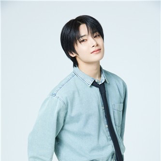 Behind-the-scenes cut of I.N (Stray Kids)