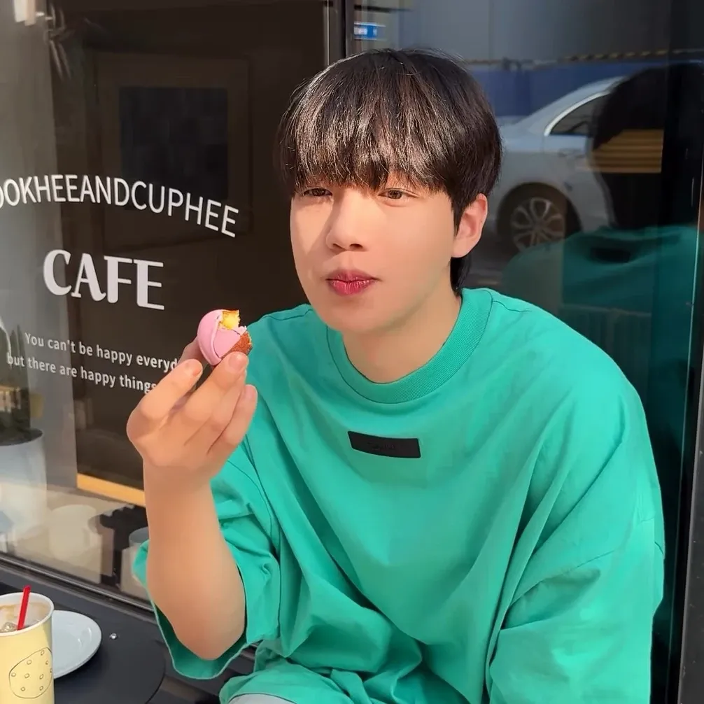 Latest photo of Lim Youngmin