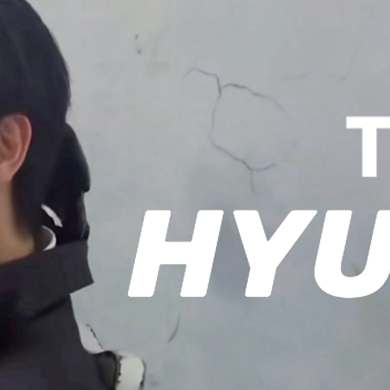 Behind-the-scenes cut of Hyunjae (THE BOYZ)