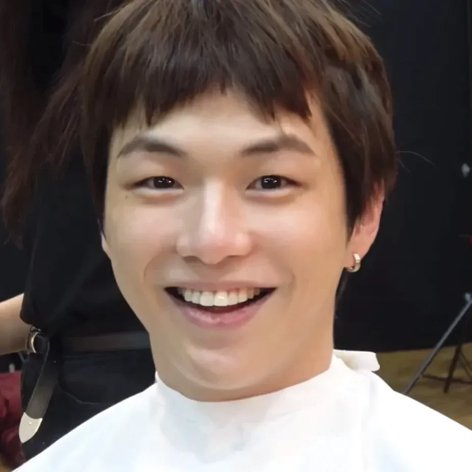 강다니엘 최근 활동샷