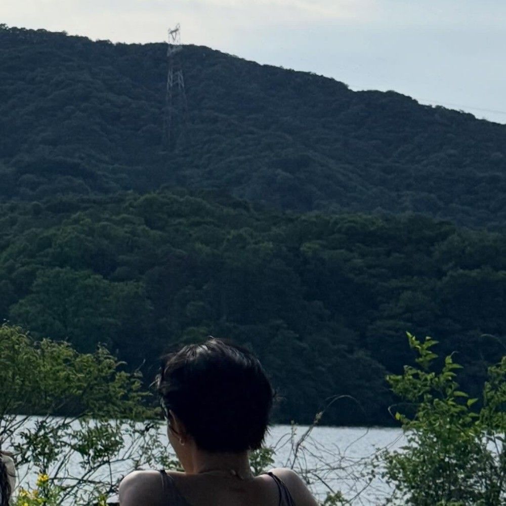 Recent activity shot of MAMAMOO