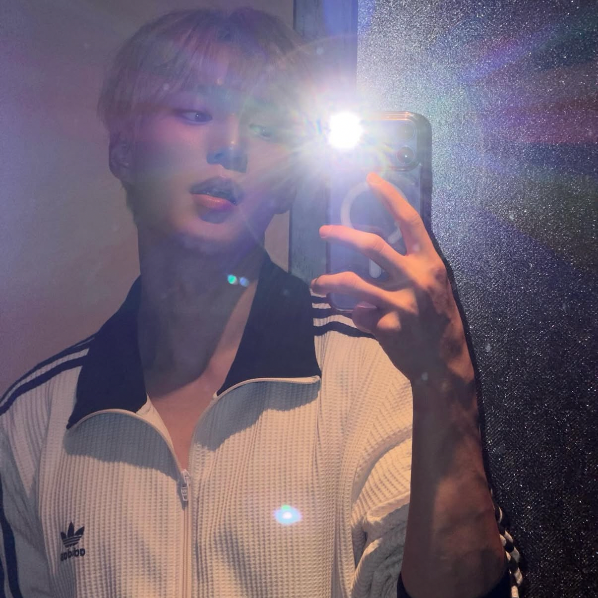 A moment captured by Kim Junseo (ALPHA DRIVE ONE)'s fan