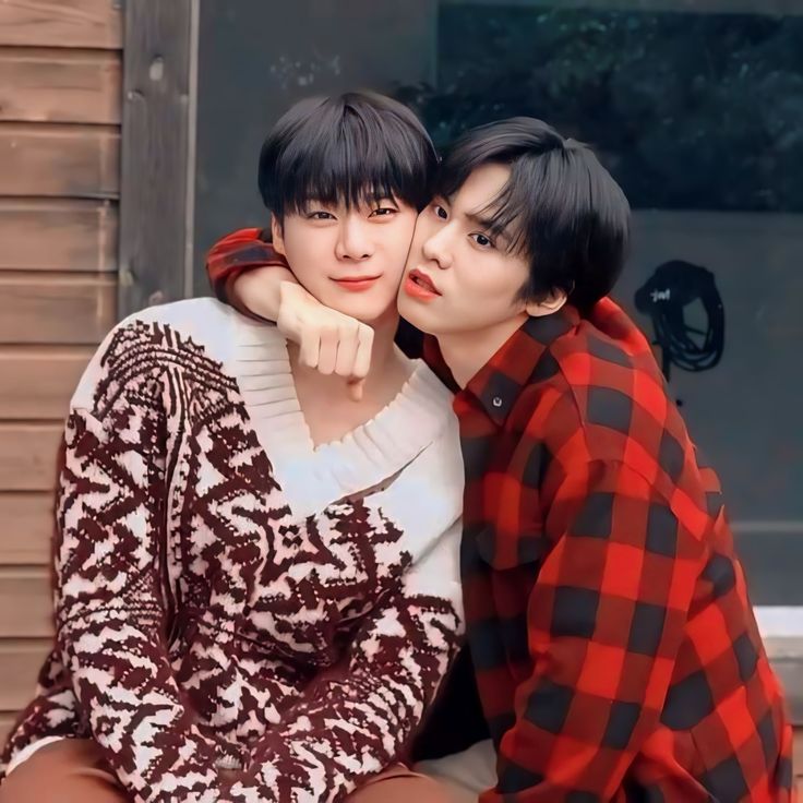 A moment captured by Moonbin (ASTRO)'s fan