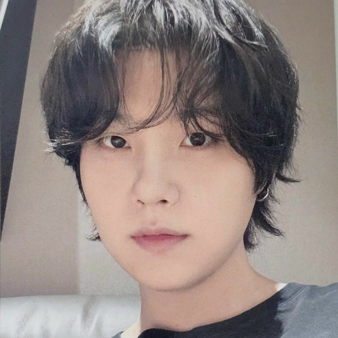 Foto aktivitas terbaru SUGA (BTS)