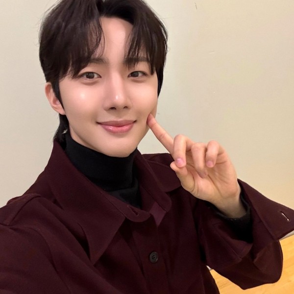 Shining profile picture of Hui (PENTAGON) on today's Choeaedol
