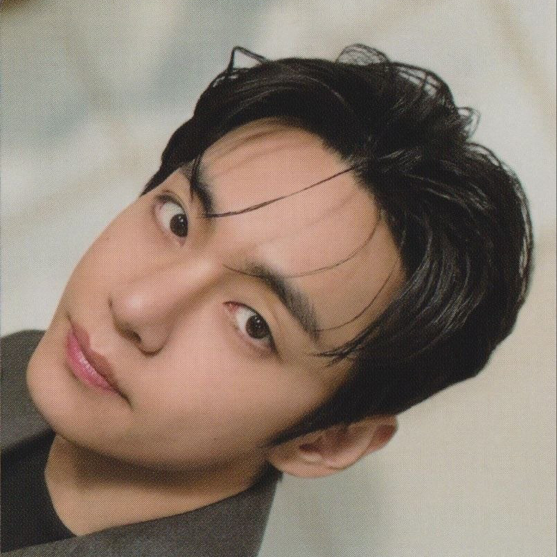 뷔 (방탄소년단)의 비하인드 컷