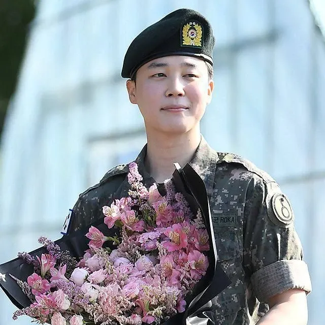 Foto aktivitas terbaru Jimin (BTS)