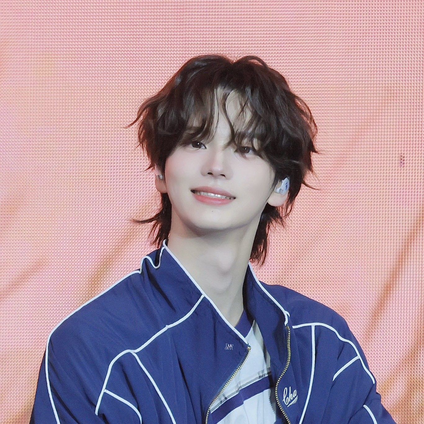 Behind-the-scenes cut of Shinyu (TWS)