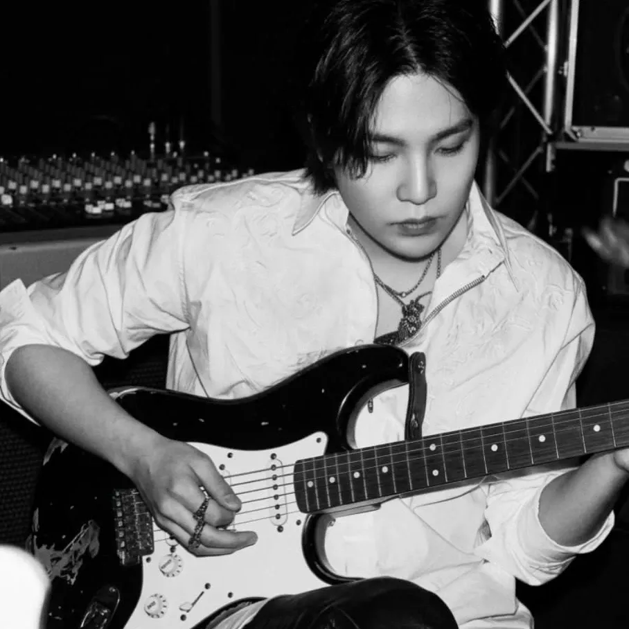 슈가 (방탄소년단)의 최신 사진