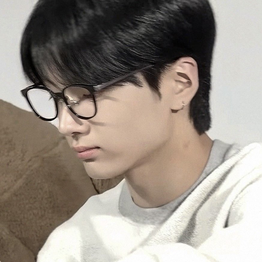 Latest photo of Jay (ENHYPEN)