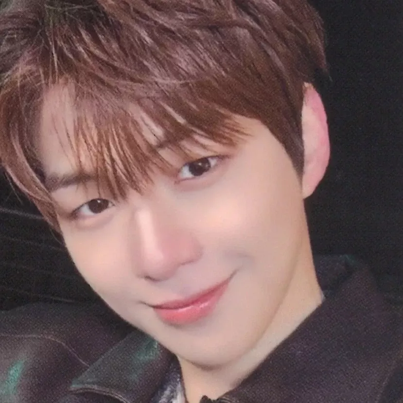 Foto aktivitas terbaru Kang Daniel