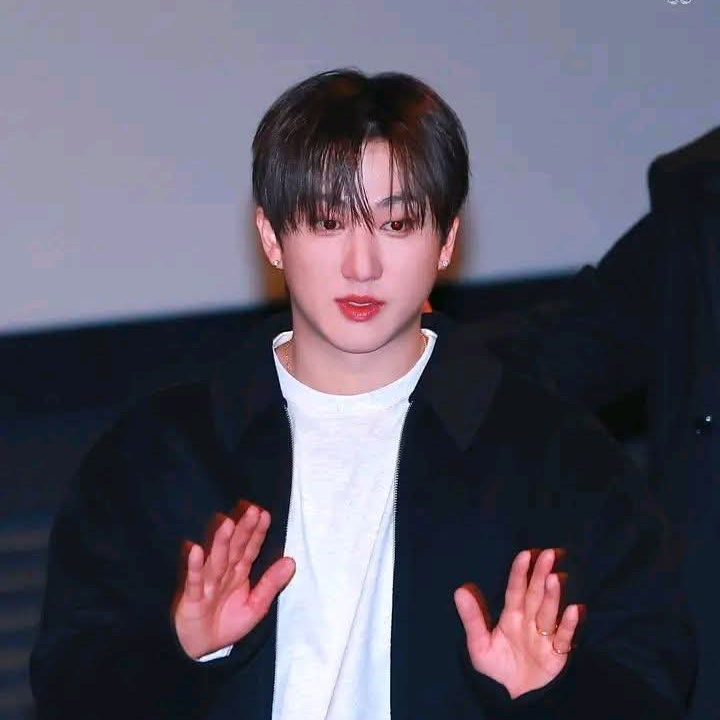 Behind-the-scenes cut of Changbin (Stray Kids)