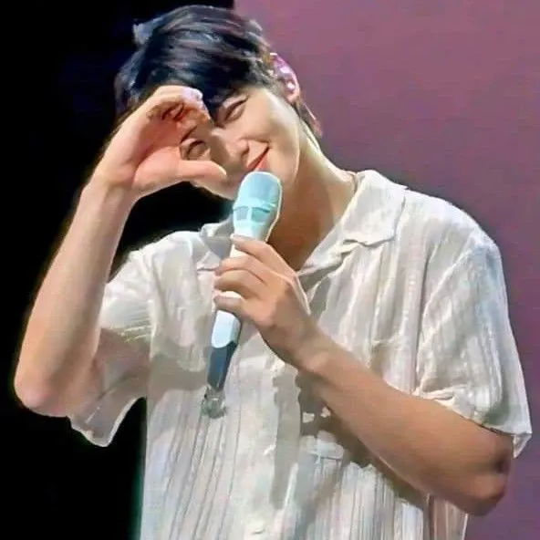 Recent activity shot of Eunwoo (ASTRO)