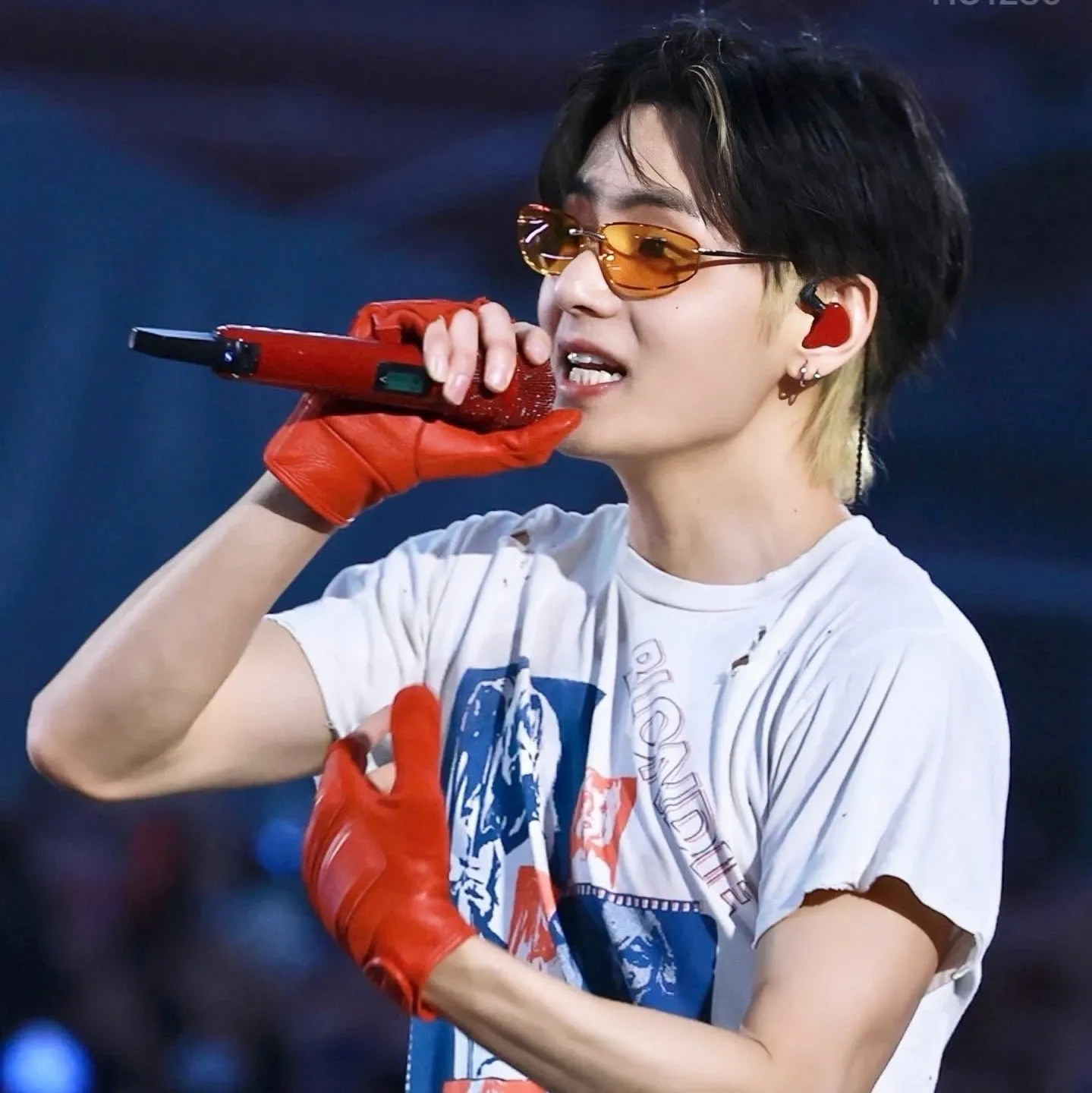 Foto terbaru V (BTS)