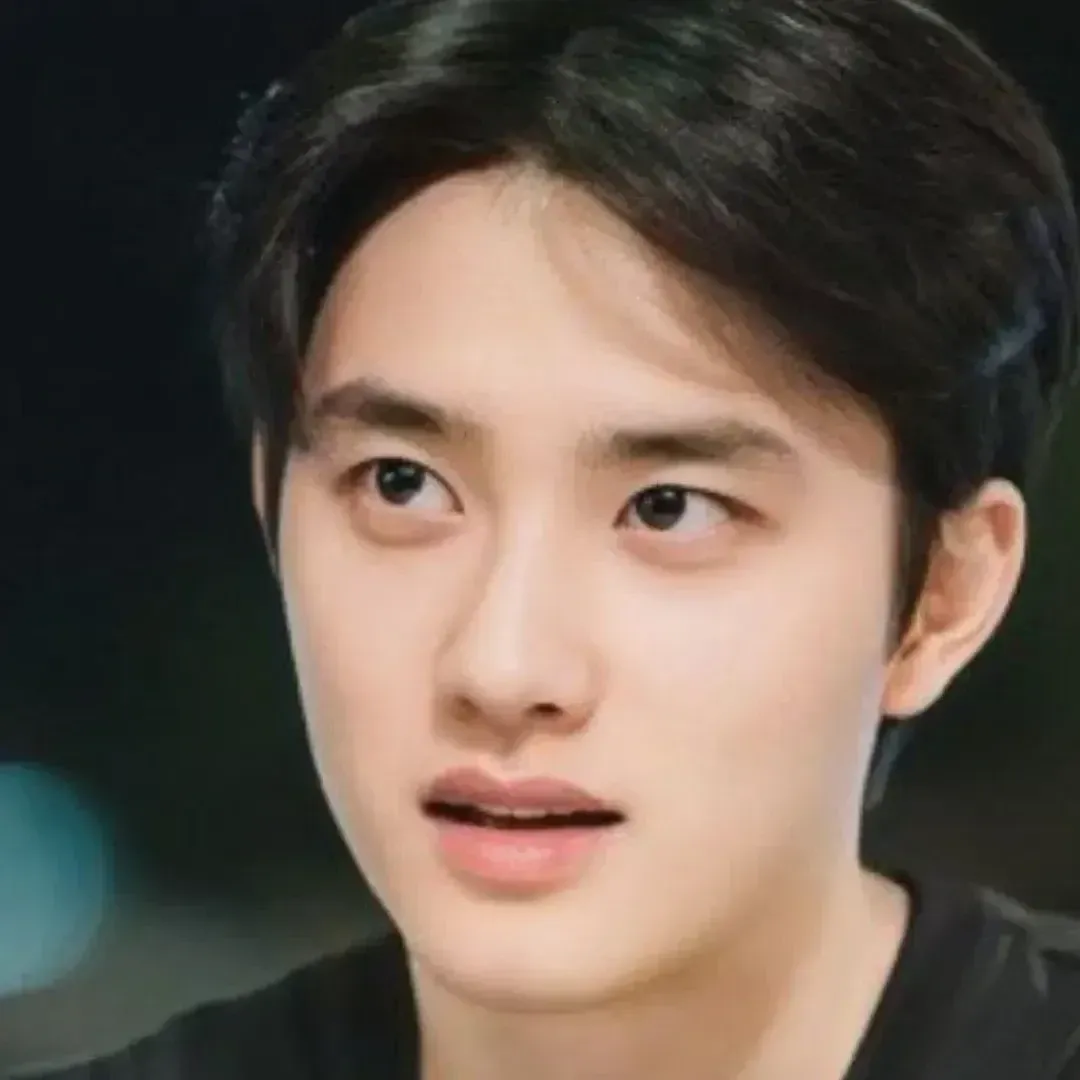 D.O. (EXO)粉絲拍下的瞬間
