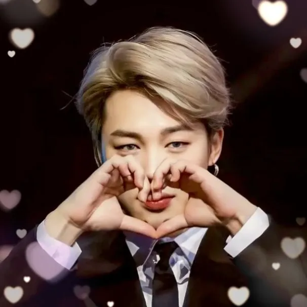 智旻 (防彈少年團)的最新照片