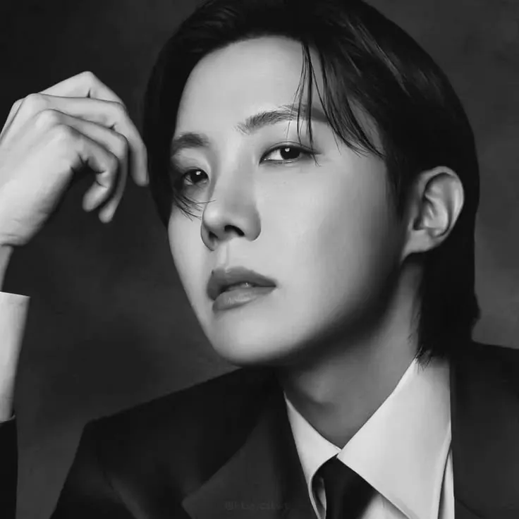 Behind-the-scenes cut of j-hope (BTS)