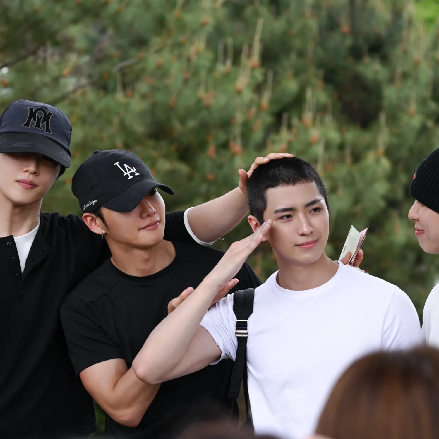 A moment captured by Yonghee's fan