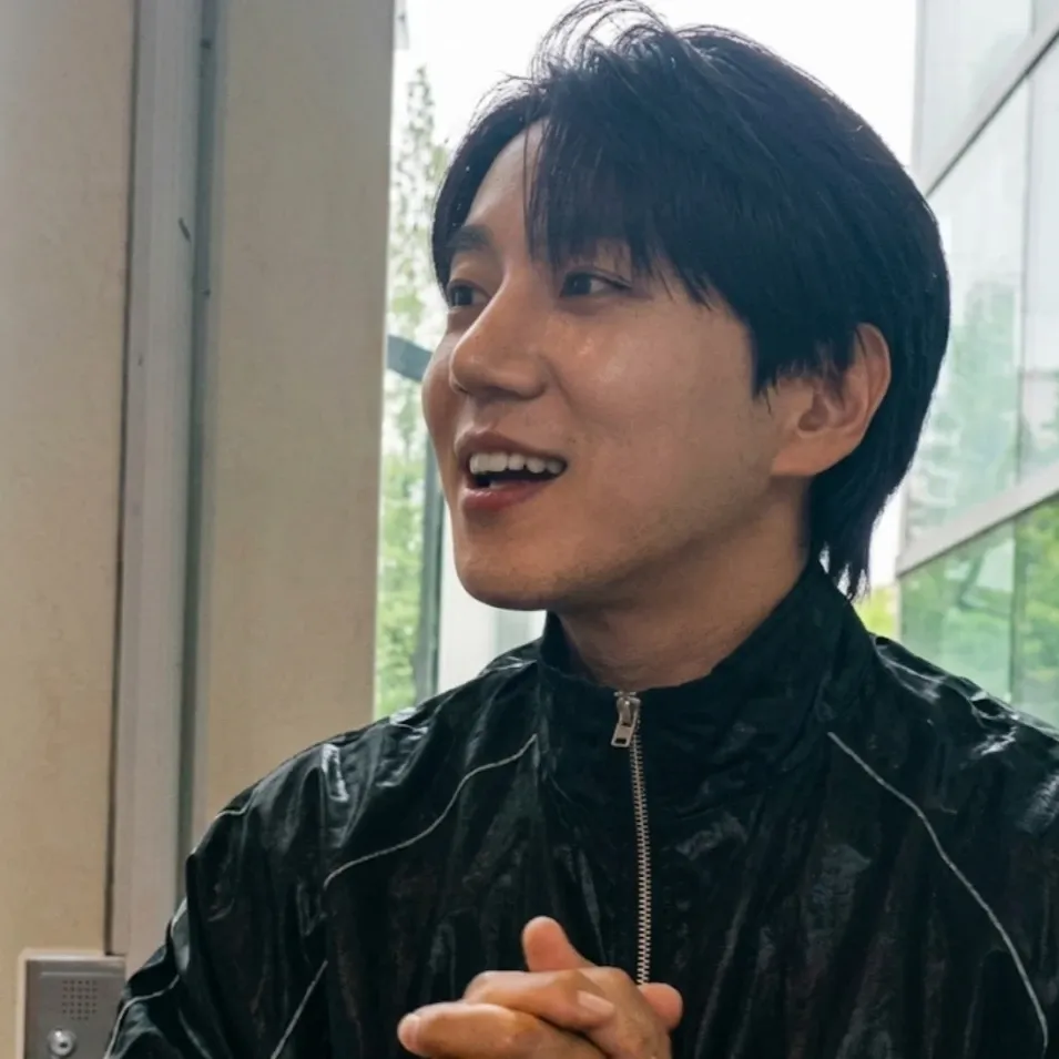 Latest photo of Hwang Chiyeol