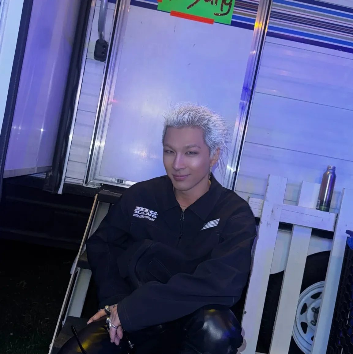 태양 (빅뱅)의 비하인드 컷