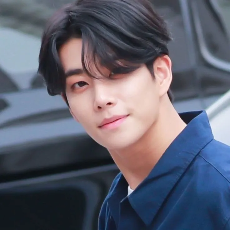 Behind-the-scenes cut of MJ (ASTRO)