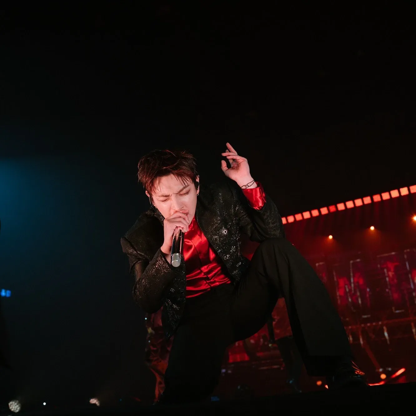 ATEEZ的幕后花絮