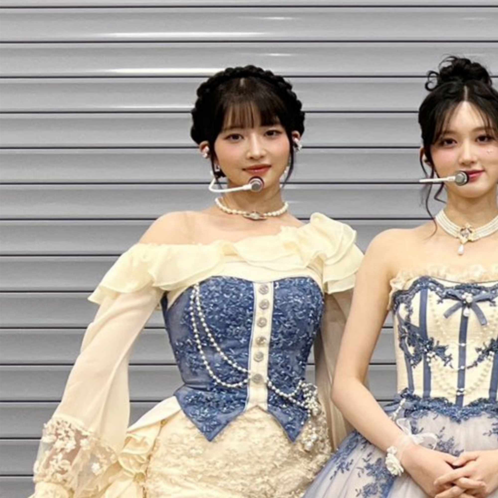 A moment captured by IVE's fan