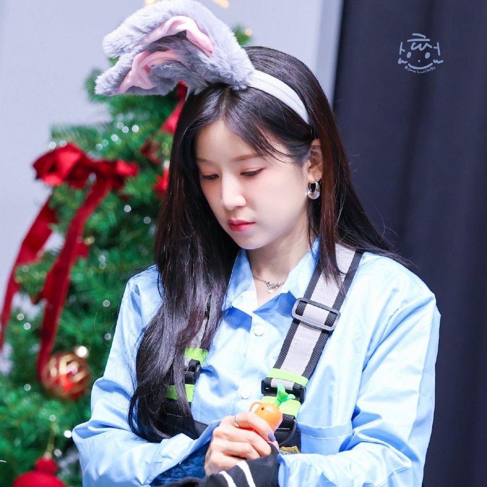 朴初珑 (Apink)的幕后花絮