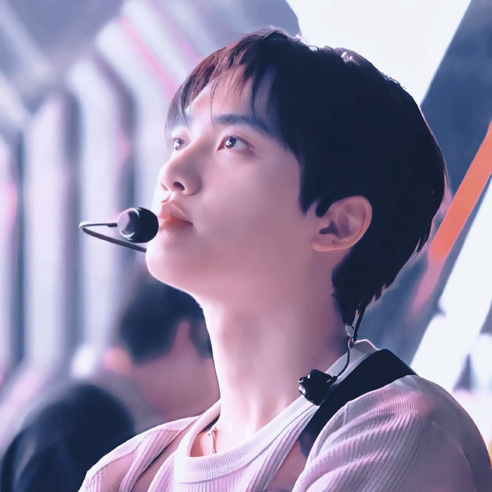 디오 (EXO)의 최신 사진