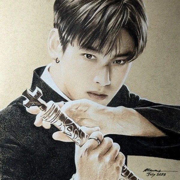 Latest photo of Eunwoo (ASTRO)