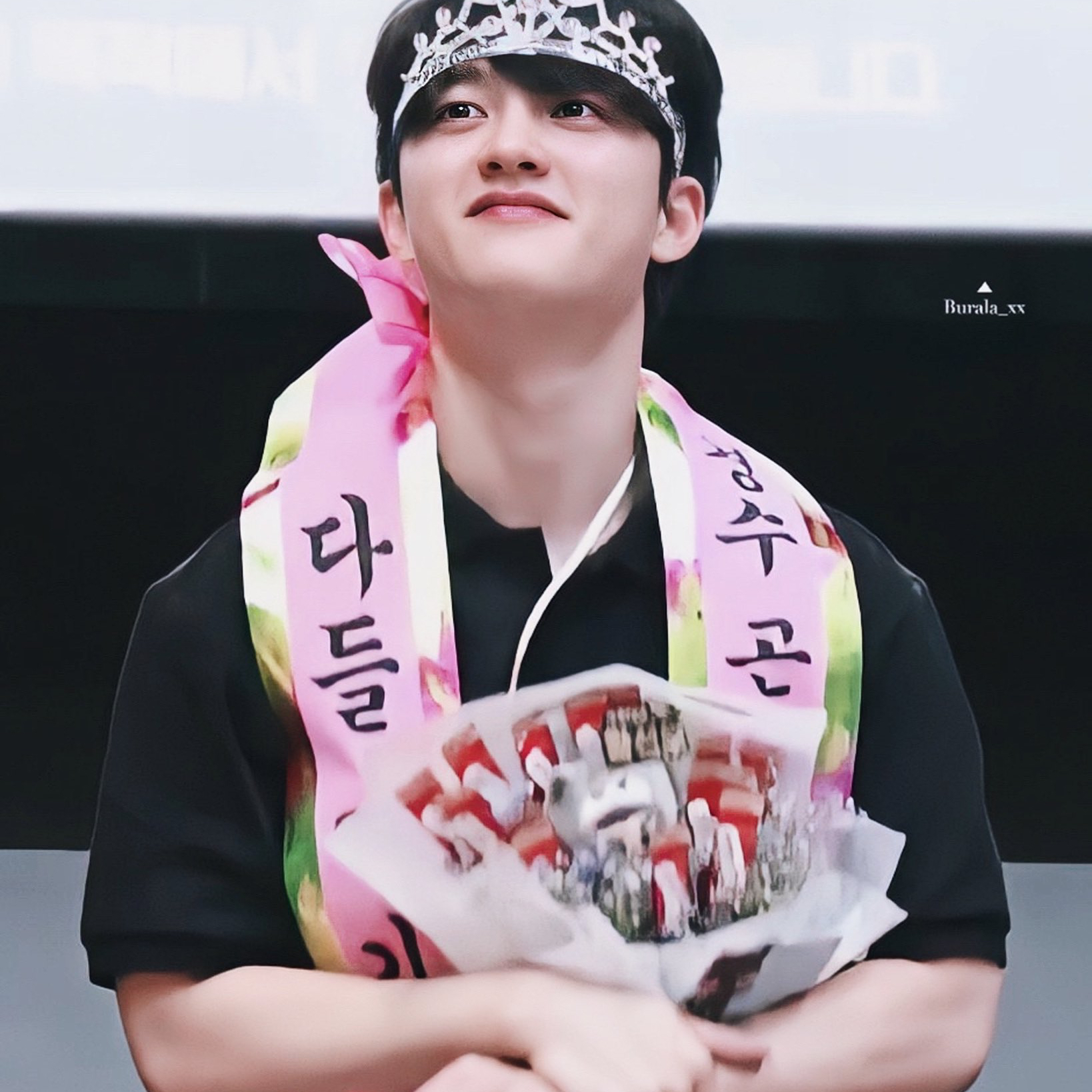 A moment captured by EXO's fan