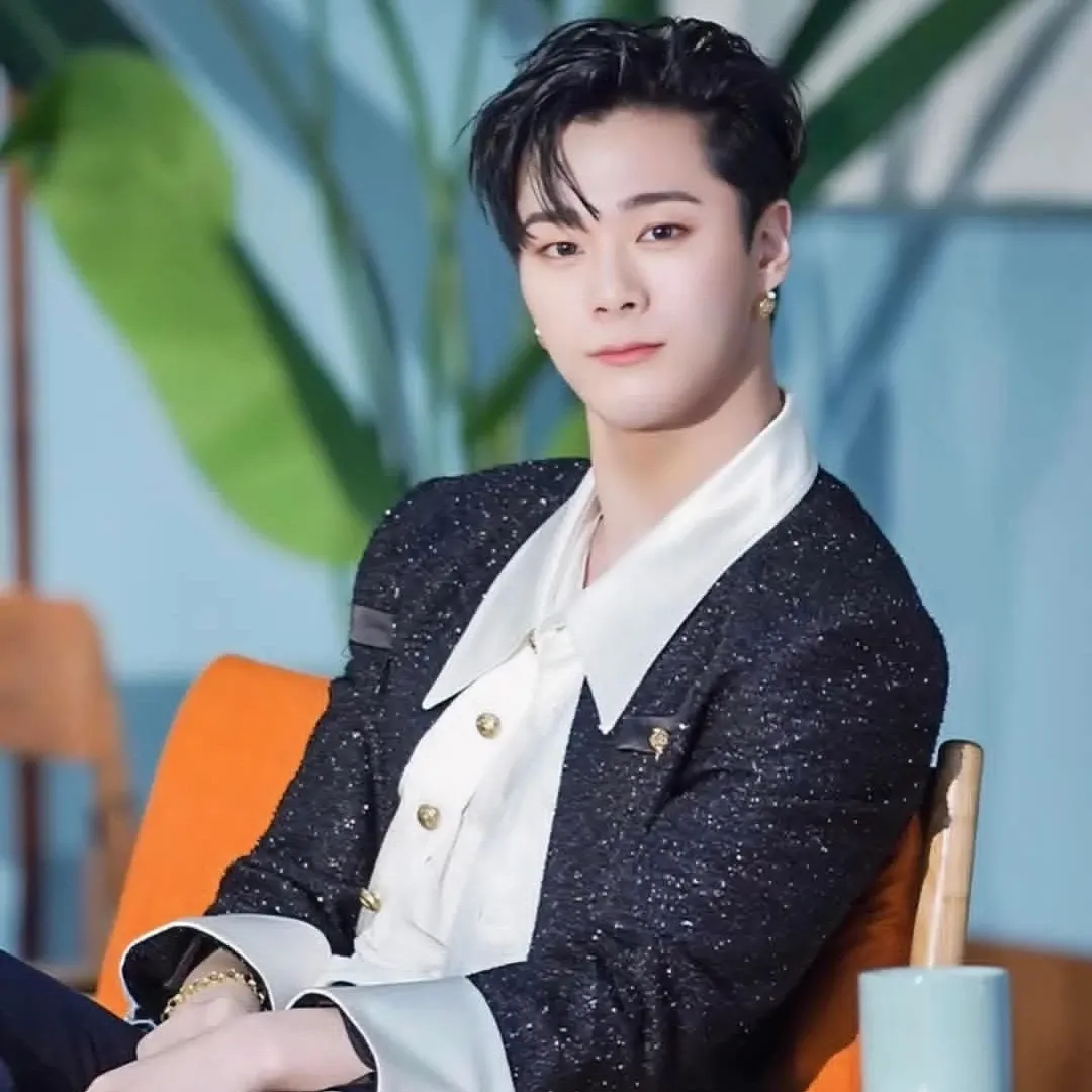 Latest photo of Moonbin (ASTRO)