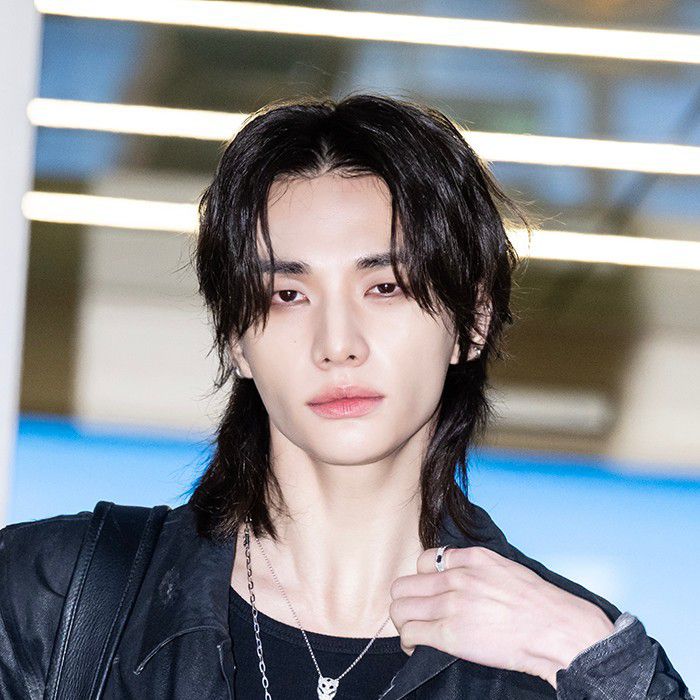 Latest photo of Hyunjin (Stray Kids)