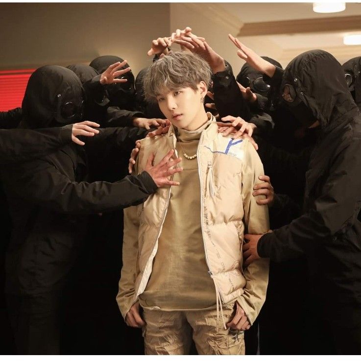 A moment captured by SUGA (BTS)'s fan