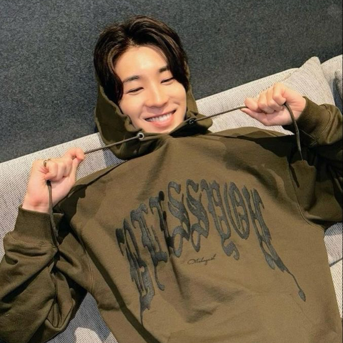 Latest photo of Wonwoo (SEVENTEEN)