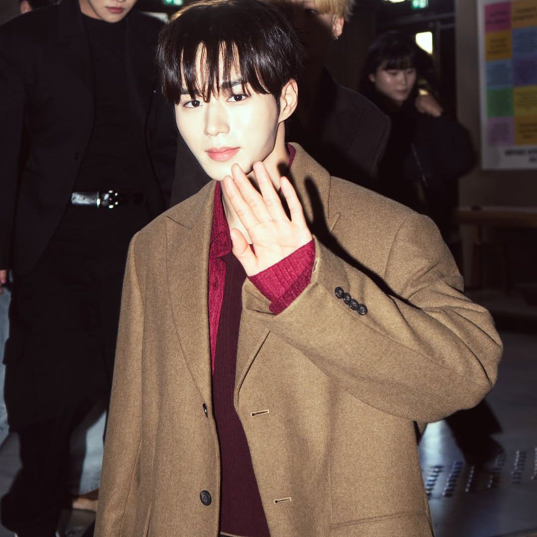 Recent activity shot of Kim Junseo (ALPHA DRIVE ONE)