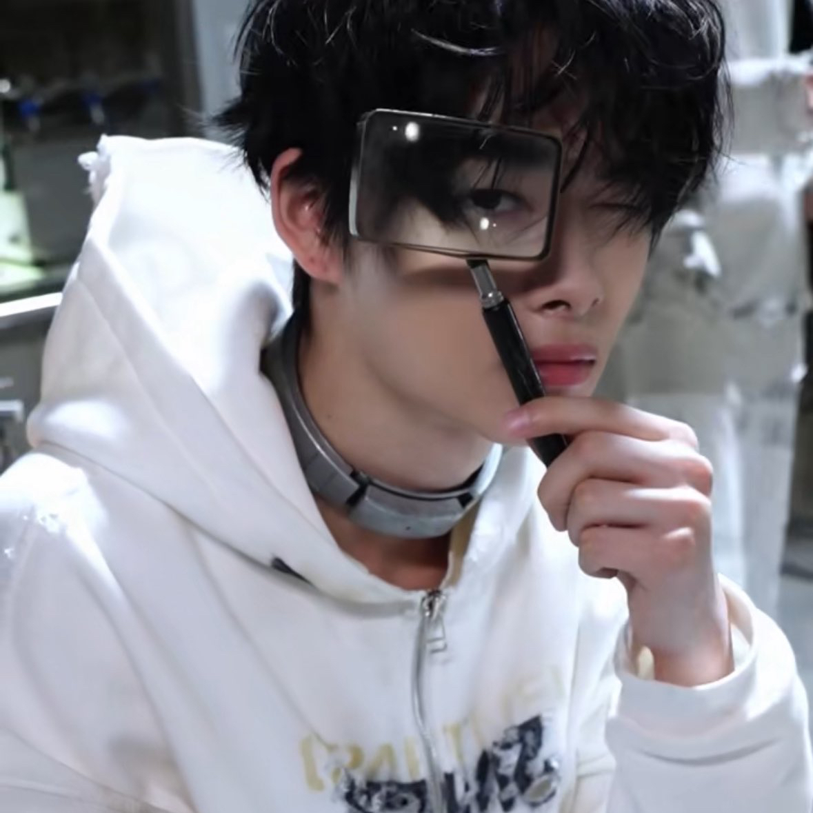 Foto terbaru NI-KI (ENHYPEN)