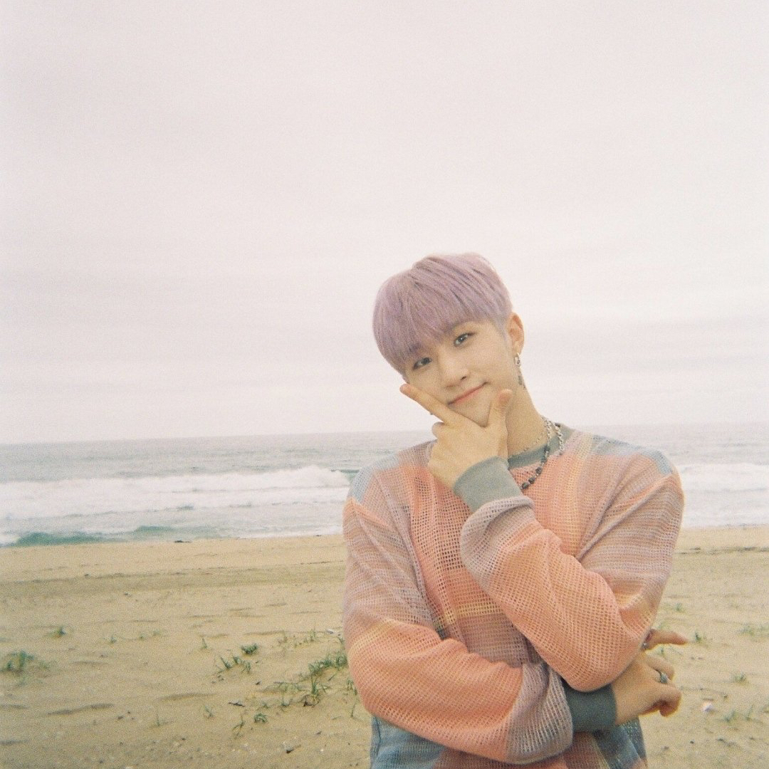 아스트로의 최신 사진