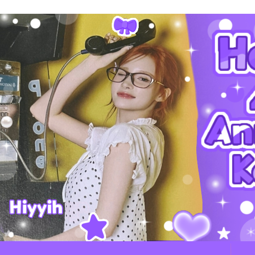 Signature photo of Huening Bahiyyih (Kep1er) capturing their charm