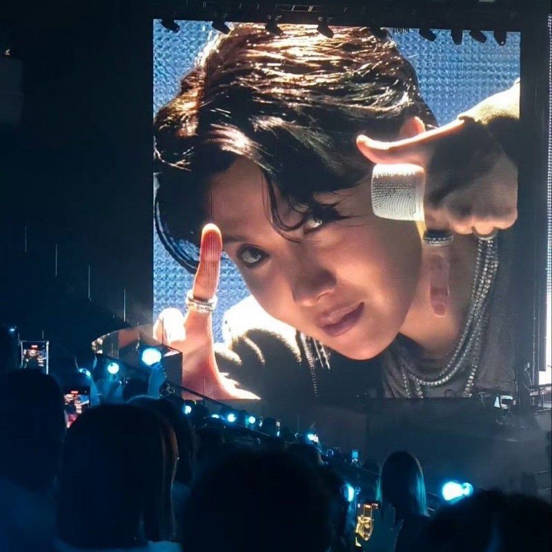 제이홉 (방탄소년단) 최근 활동샷