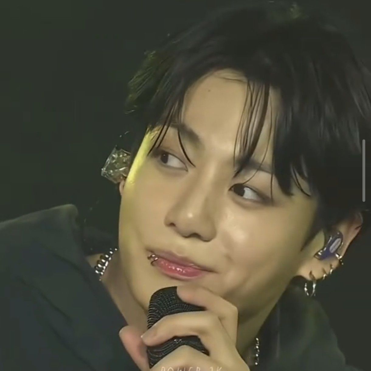 Momen yang diabadikan oleh penggemar Jungkook (BTS)