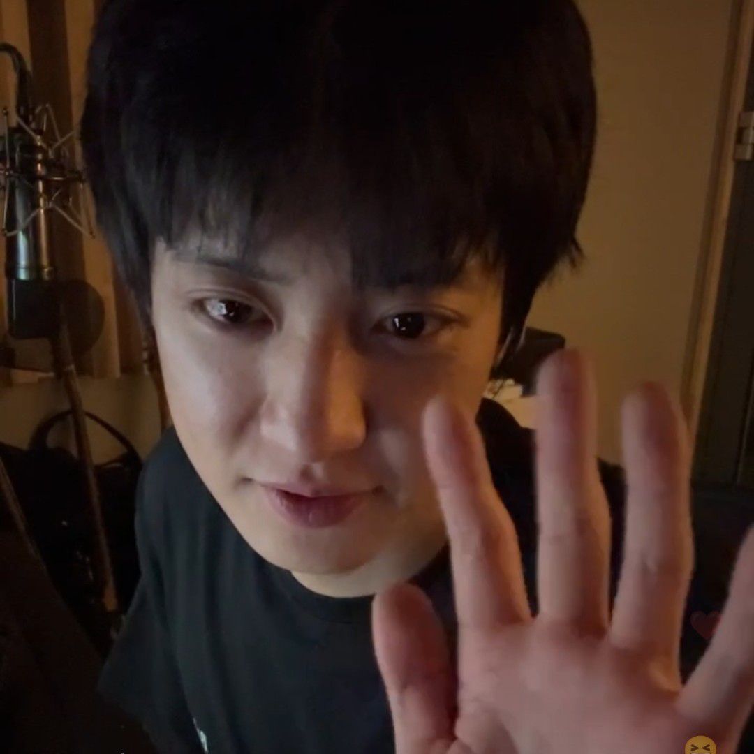 Foto terbaru Chanyeol (EXO)