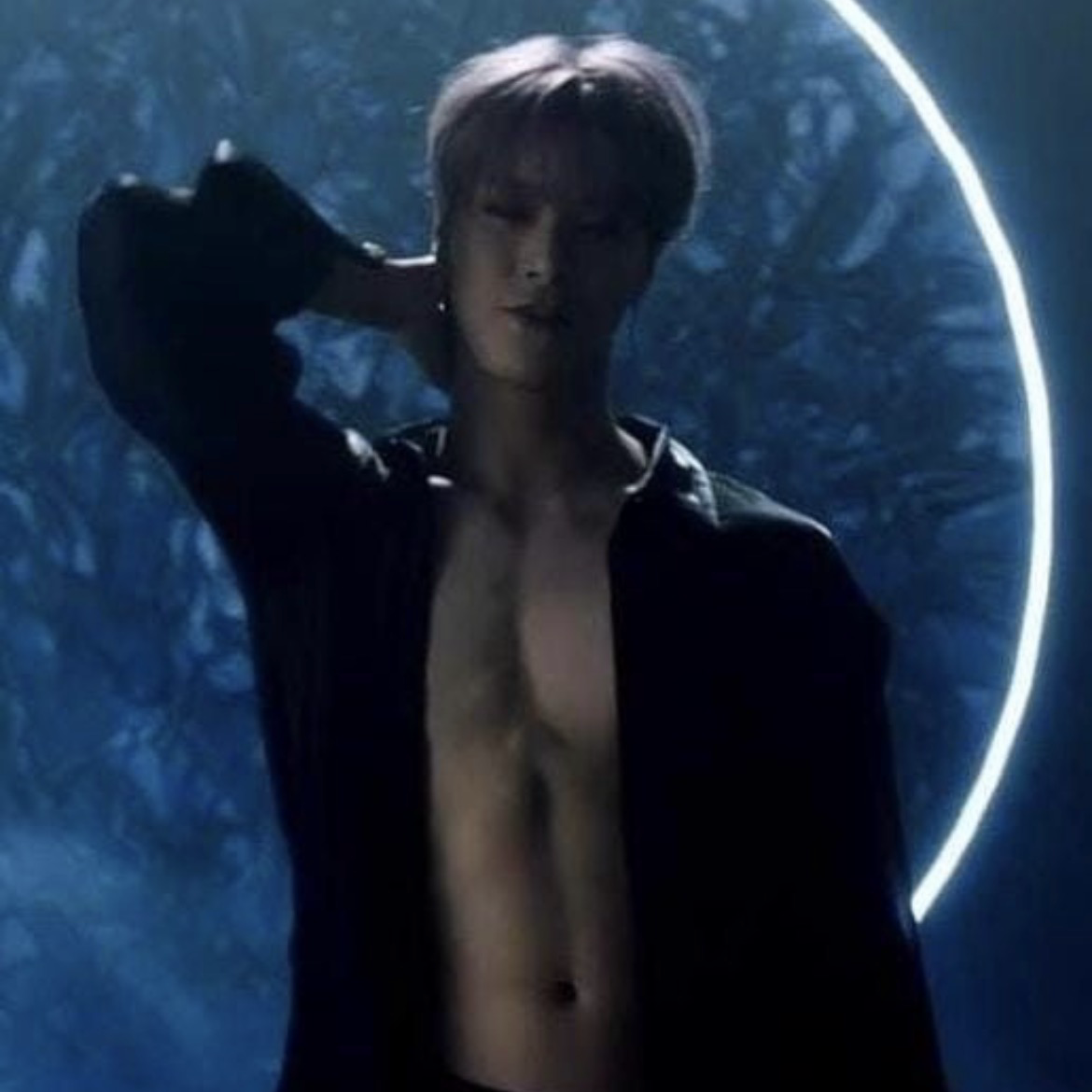 Behind-the-scenes cut of Moonbin (ASTRO)