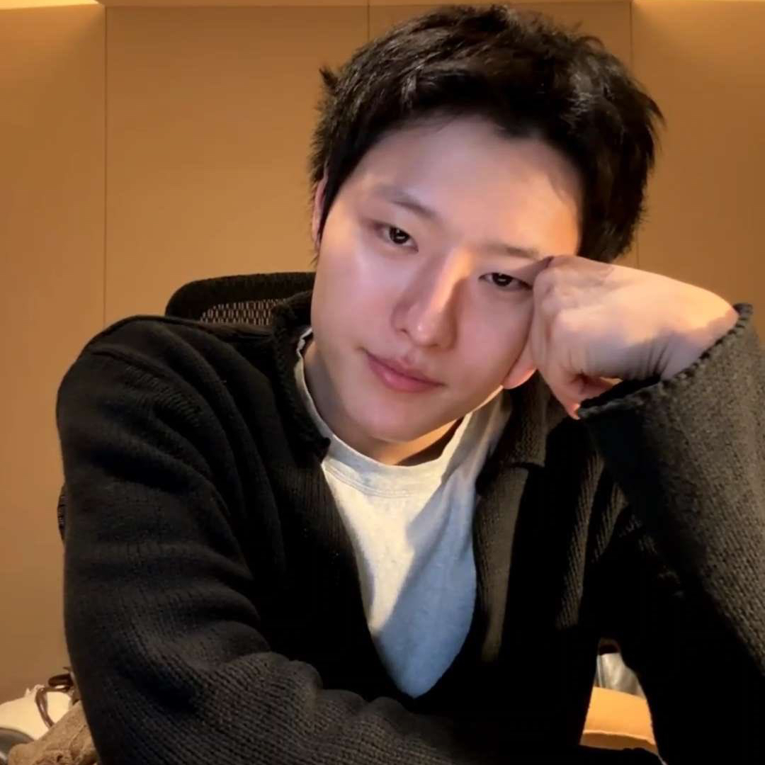 Recent activity shot of WOODZ