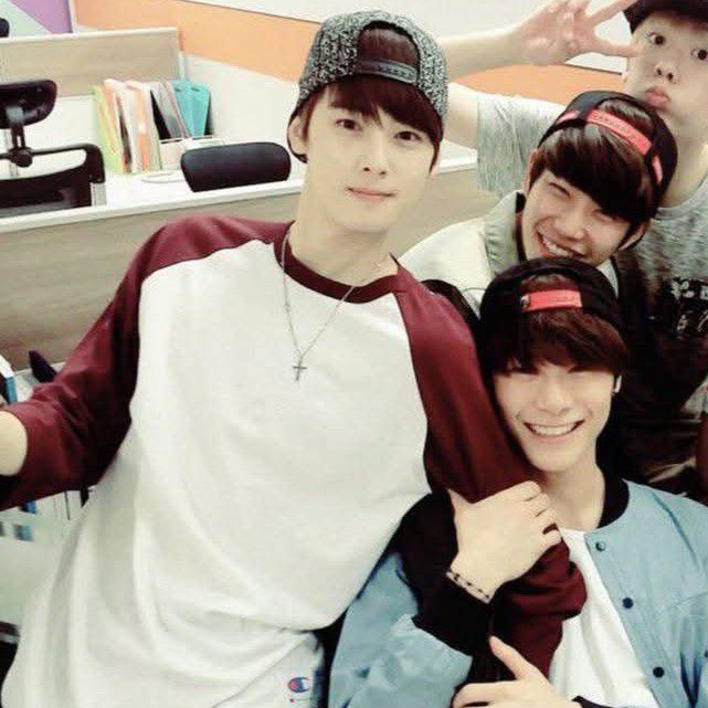 Latest photo of Eunwoo (ASTRO)