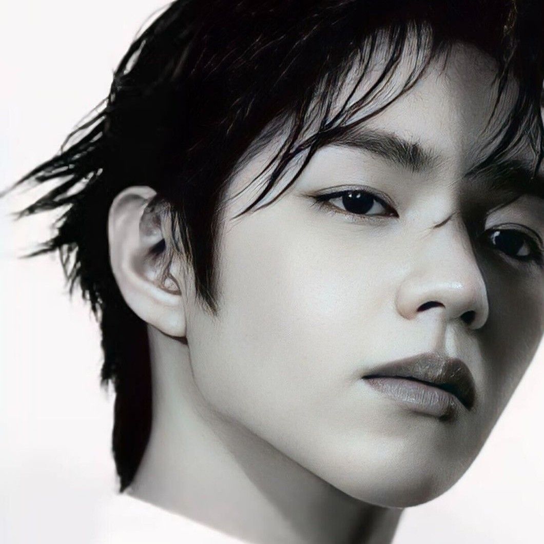 Behind-the-scenes cut of JL (AHOF)