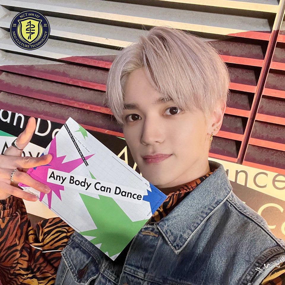 Today's hottest K-pop community feed